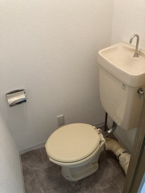 トイレにはコンセントあり